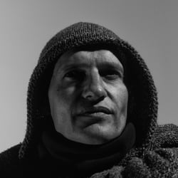 L1000213