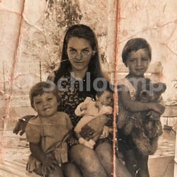 Niedliches Familienfoto vorher