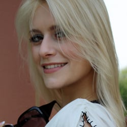 Amalia22