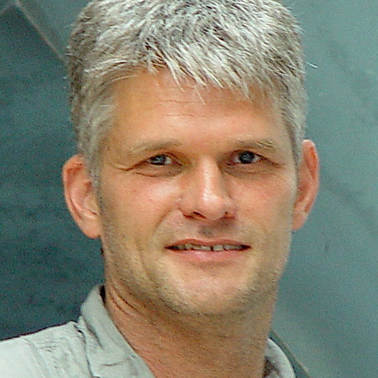 Robert Uhde