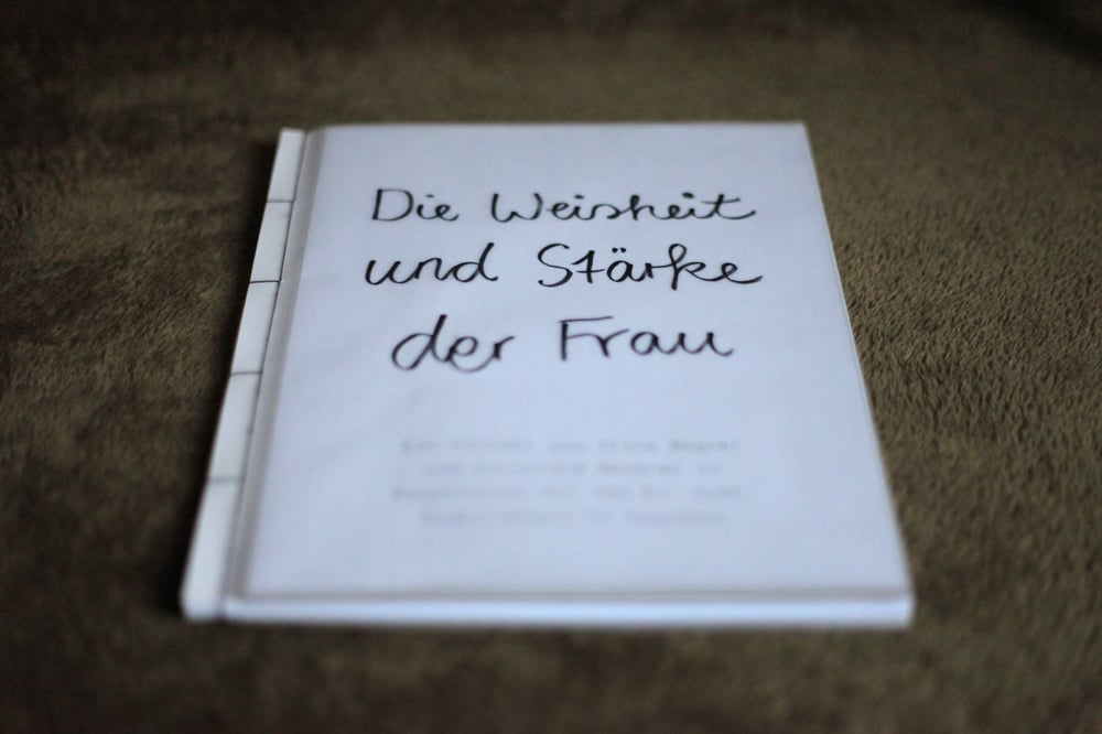 Ausstellungsbuch, Titelseite