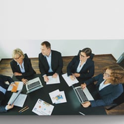 optimed | Broschüre zum Thema Praxismanagement
