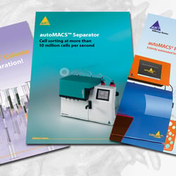 Print: diverse Flyer eines Biotechunternehmens