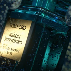 31c-showreel_Tom-Ford-Neroli-portofino-close