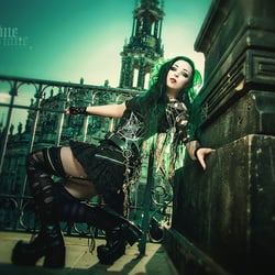 Absinthfee Noire