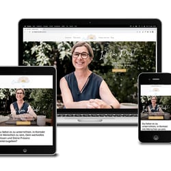 https://claudia-xander.com/de/