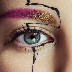 Goldregen Foto: Tetty / Make-up: Daniela Schatz