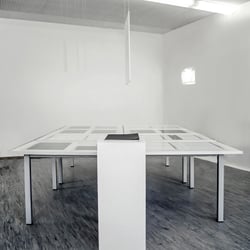 Wissenschaftliches Ausstellungsdesign mit Rückprojektion