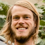 Amos Groth