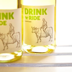Metzger Drink`N`Ride – Wein Etikett Illustration