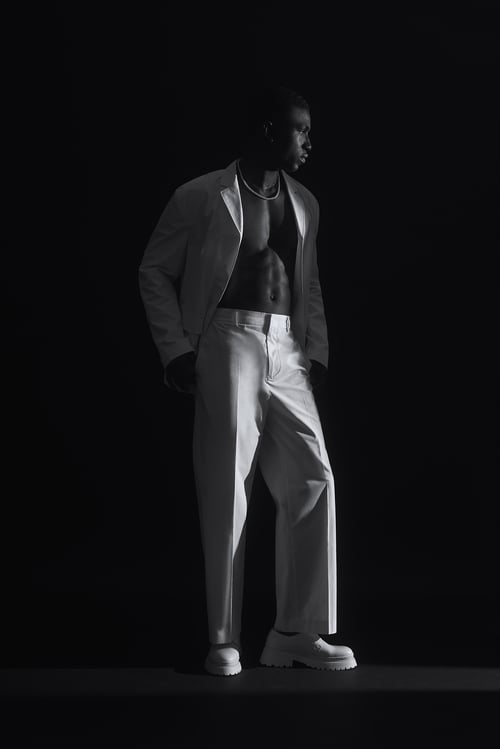 CD, Shooting Concept, Styling: Michael Meise, Photography: Oliver Moscher, Model: Fiifi A. Sarpong M4 Models