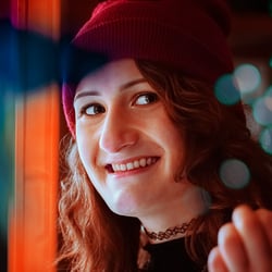 Model: Tamara
