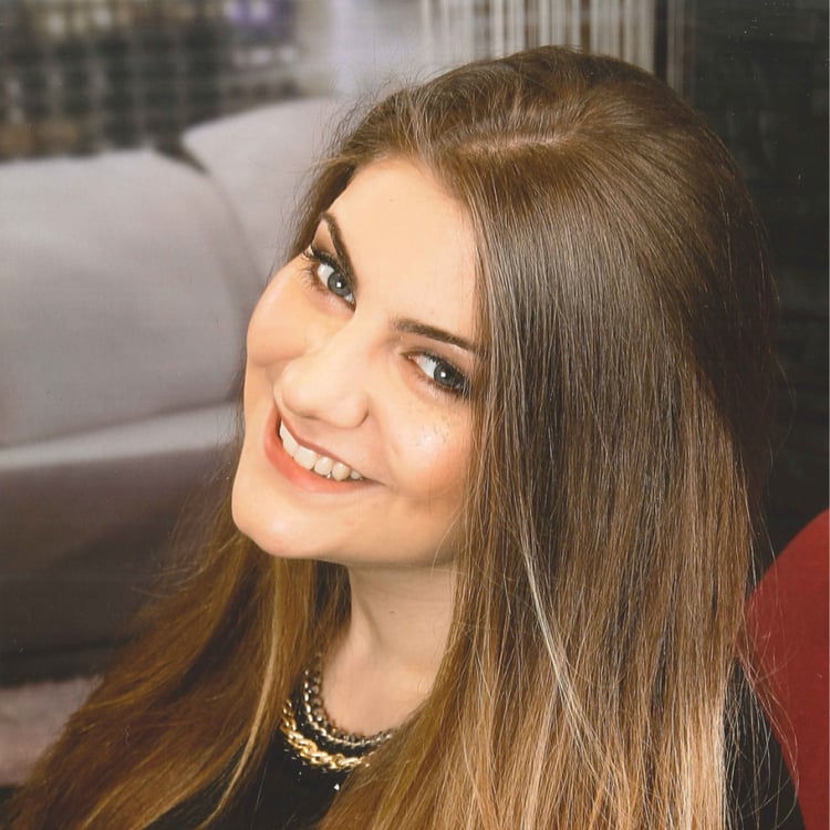 Alina K.