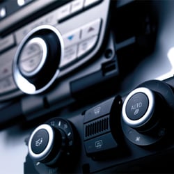 Auto Int Konsolen 0001 Retusche