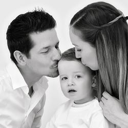 Schwangerschaftsbilder mit der Familie