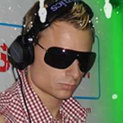 artistmedia 60894 57353