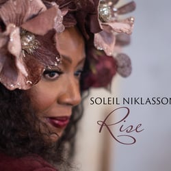 Cover Soleil Niklasson Trio / Rise (Bilbearbeitung, Typografie, Layout)