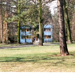 I10-platz-18032000