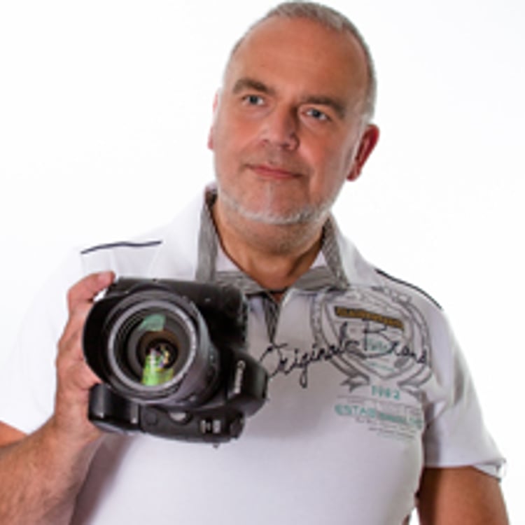 Axel Stender