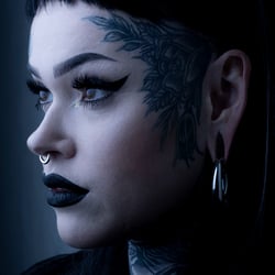 Künstlerin Ivy van Hoek