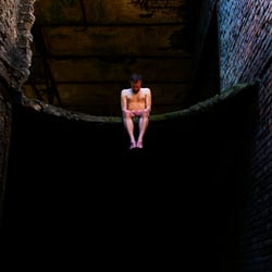 naked room