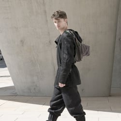 Parka mit hangewebter Kapuze