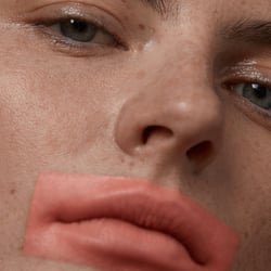 L’Officiel Beauty Editorial