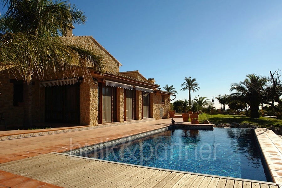 Finca de piedra en Benissa