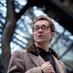 ROMEO CASTELLUCCI. REGISSEUR [SG140116117]