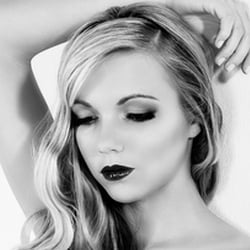 woman 042