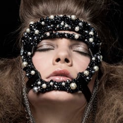 Editorial „Warrior“