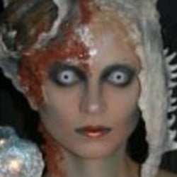 Fantasy-wig with selfmade headpiece