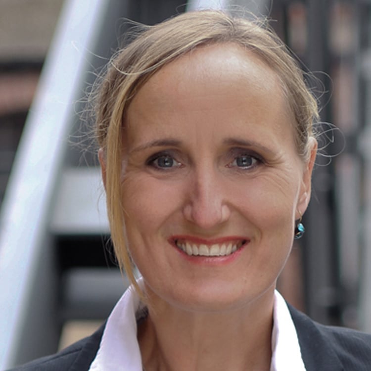 Frauke Schön
