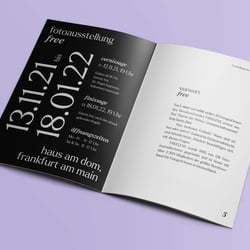 Katalog für die Ausstellung FREE von FREELENS im Haus am Dom, Frankfurt.