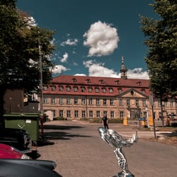100 Meilen von Nürnberg 2015 Rolls vor Residenz-Hotel in Bamberg