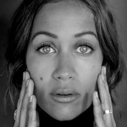 Raben Schilf – Presenter