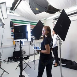 KNITTERFISCH September 04  2013 at 1029AM 3x ARRI Fresnel 650W  1x