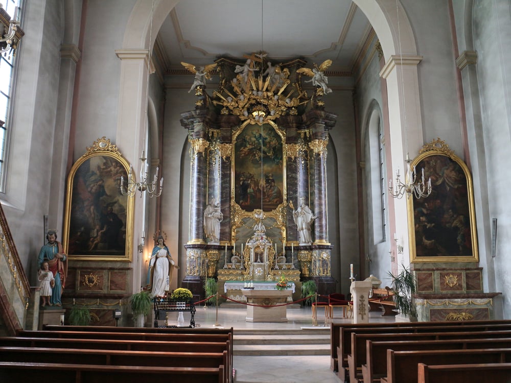St.Maria.Philippsburg Hochaltar- Rekonstruktion nach dem Brand CAF Werkstätte