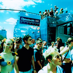 Technobegeisterte Besucher – Loveparade Berlin 1999