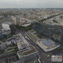 Kranzler Eck, Berlin