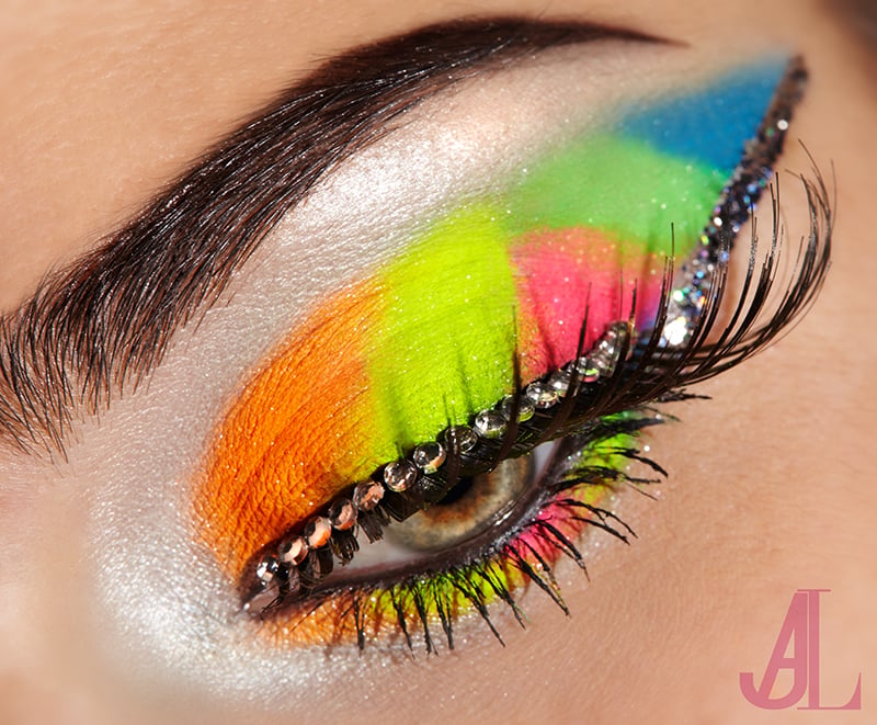Eye-make-up-c1pro016