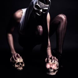 meet the skull
