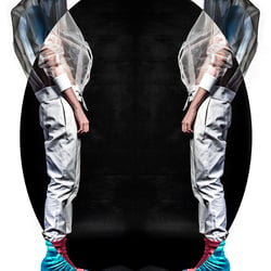 Uran, Photo: Schenk, Styling – Magdalena Handerek