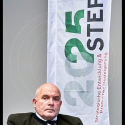 Dietrich Monstadt – Rechtsanwalt und Politiker (CDU) – Mitglied des Deutschen Bundestages, u. a. im Ausschuss für Gesundheit