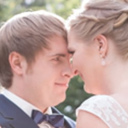 LISA & JAN – photography:  Lynn Marie Zapp  http://www.jaichwill-fotografie.de & Katharina Schnee http://katharinaschne