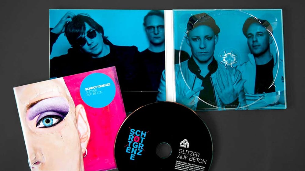 Schrottgrenze – Glitzer auf Beton (2017)