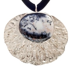 Kette by CAROLINE
