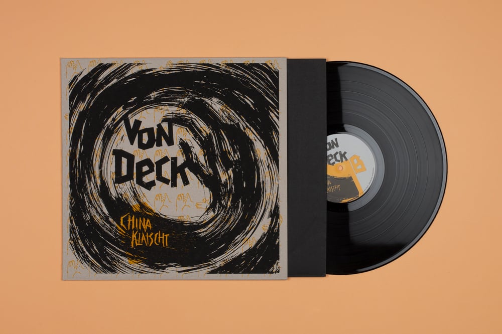 Von Deck – China klatscht