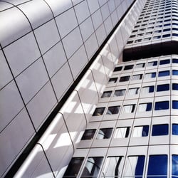 das Hochhaus