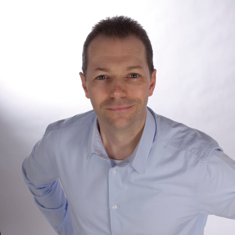 Klaus Knuth